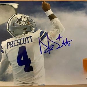 Dak Prescott Dallas Cowboys Signed 8x10 Photo COA